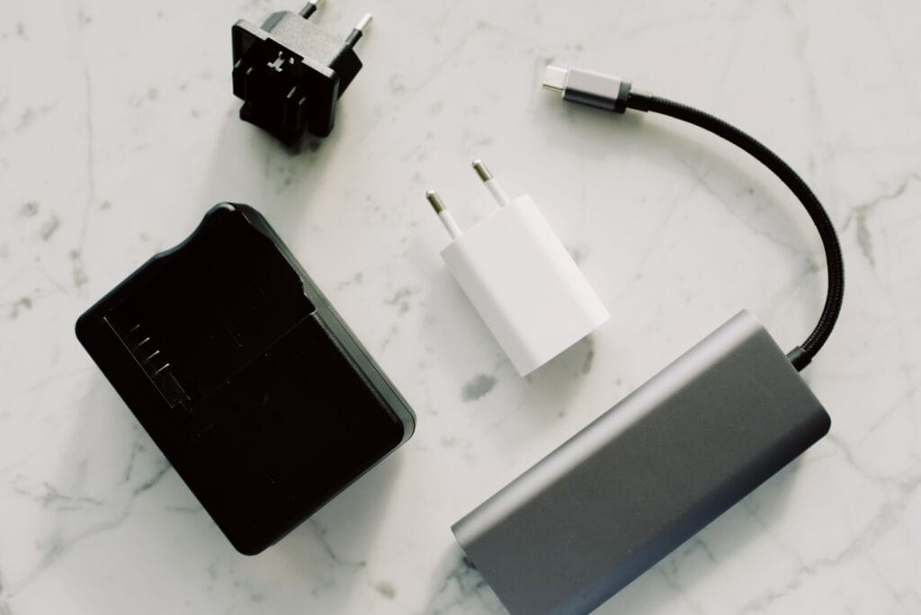 Cables, chargers and tech accessories